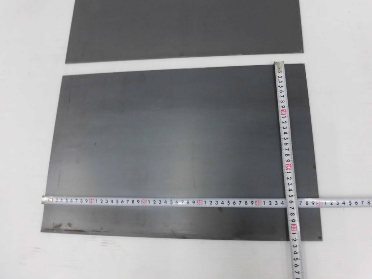 鉄板 　黒皮　スチール板　板厚3.2mm　322mm x 500mm 2枚　切板　切材　溶接材　B_画像3