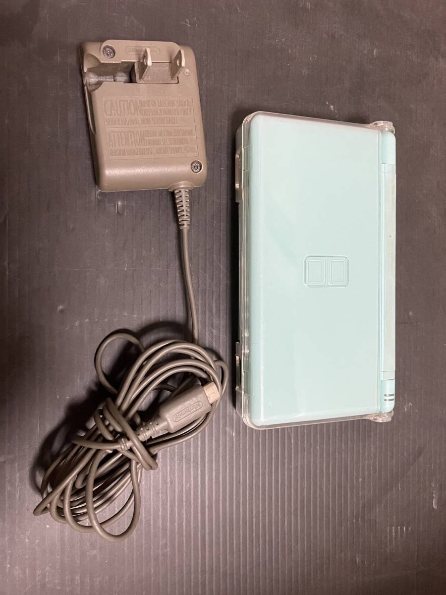 任天堂 ニンテンドー DS Lite 本体 通電確認のみ 箱付無 充電器有 保障対象外 ジャンク品の画像10
