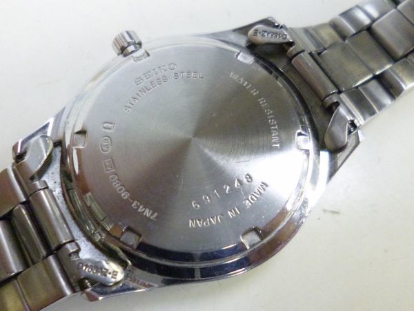 O533-N35-779◎ SEIKO セイコー 7N43-9080 デイデイト 黒文字盤 クオーツ 腕時計 メンズ 現状品①◎_画像4