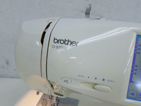 Q914-N37-413 BROTHER ブラザー D-9700F ディズニー 刺機能付き コンピューターミシン 通電確認済 現状品①_画像3