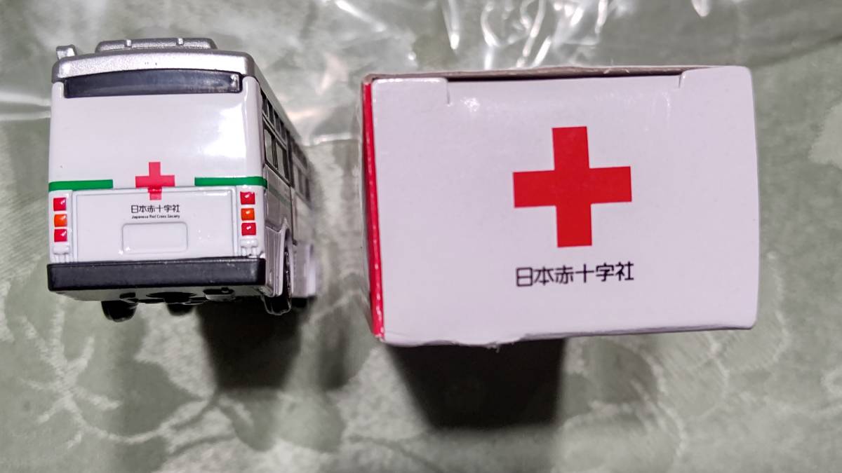 非売品トミカ 献血バス 日本赤十字社 関東甲信越ブロック血液センター _画像6
