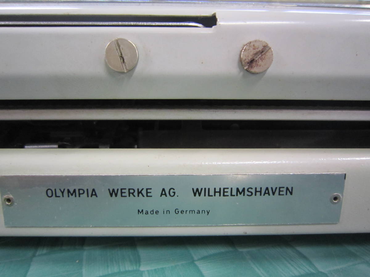 ☆タイプライター Olympia Splendid66 Germany オリンピア ドイツ製 アンティークの画像6
