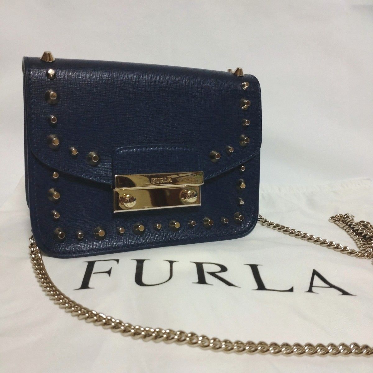 FURLA フルラ JULIA MINI スタッズ ショルダーバッグ  チェーンバッグ ネイビー 紺 メトロポリス ゴールド金具