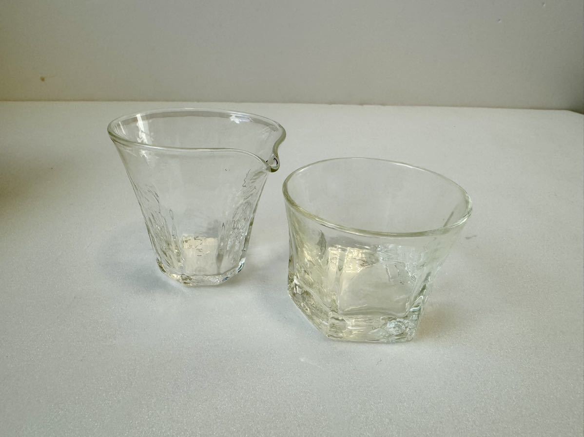  new goods storage goods!. period author Ishikawa .. amber honey color glass pitcher + Mini glass 2 piece set! glass sake cup 