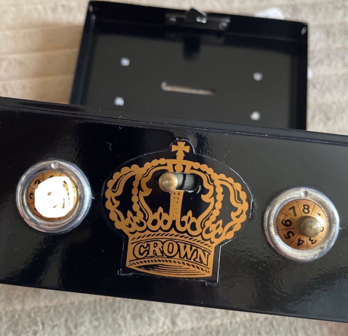 《新品未使用》当時物 昭和レトロ　金庫　ブリキ　貯金箱　crown 