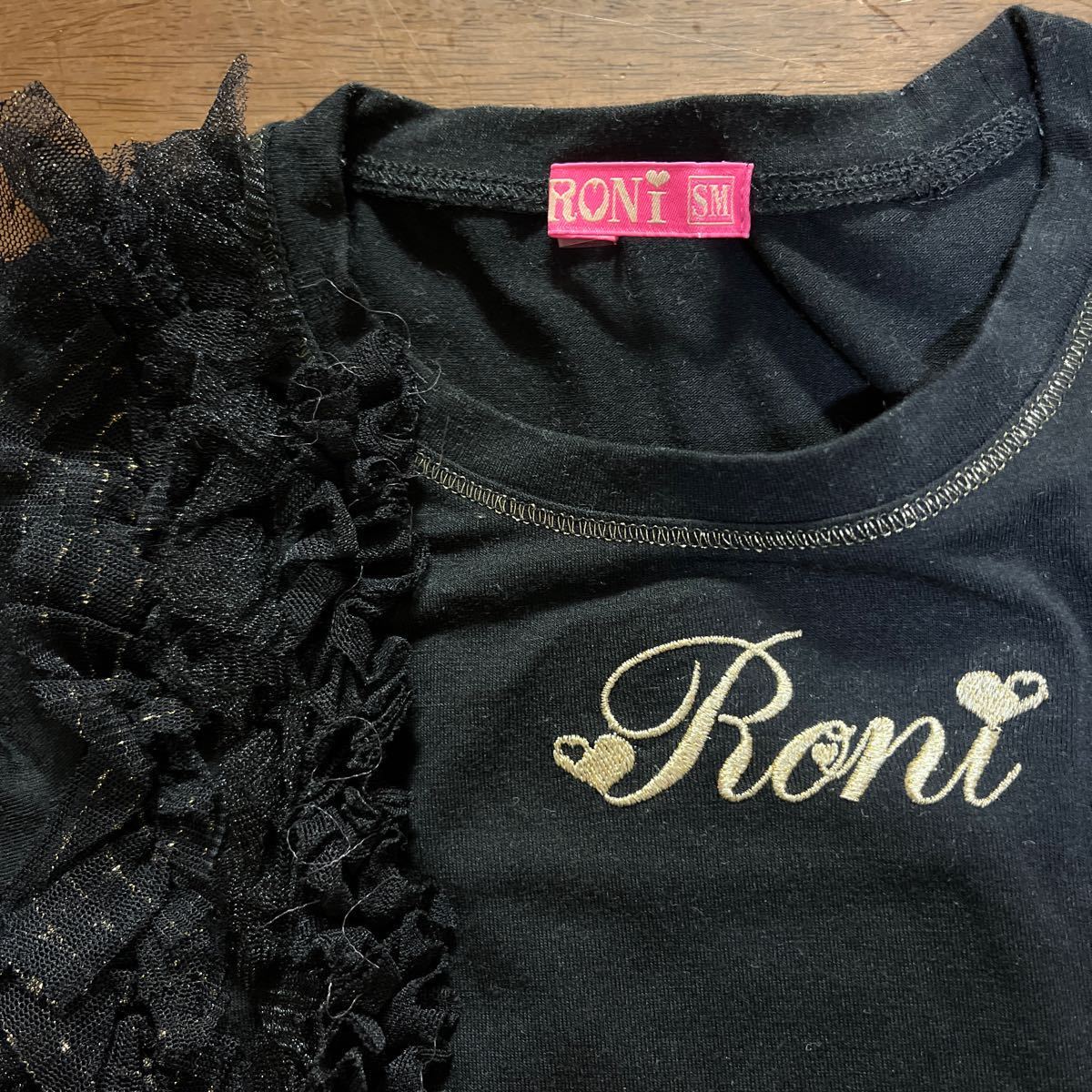 【RONI／ロニィ】Tシャツ　ミニスカート　チュールスカート　リボン　サイズSM　110cm　120㎝　中古　黒　上下２枚セット_画像3