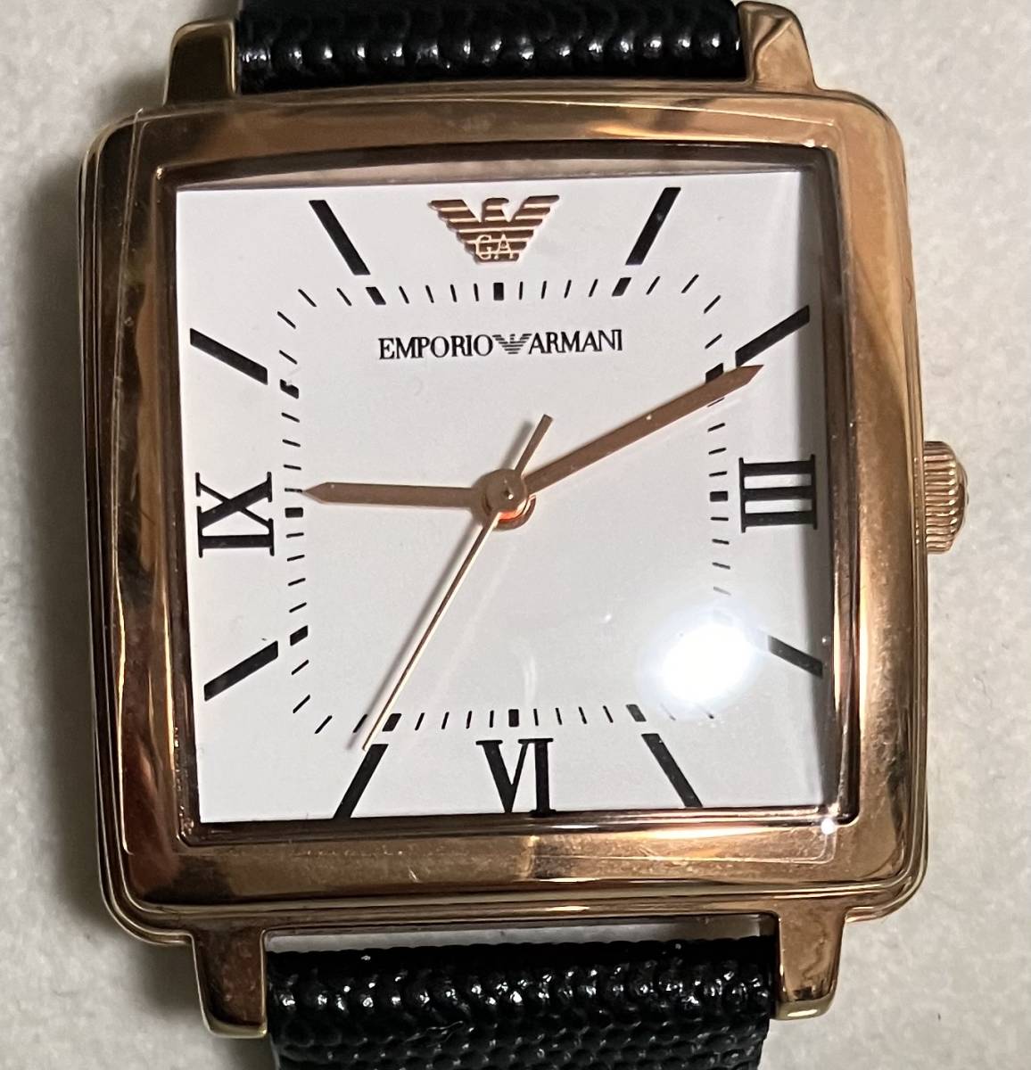 ★未使用 稼動品★EMPORIO ARMANI エンポリオアルマーニ★ホワイト文字盤★AR-1067★クオーツ★メンズ腕時計★箱・取説付属★_画像2