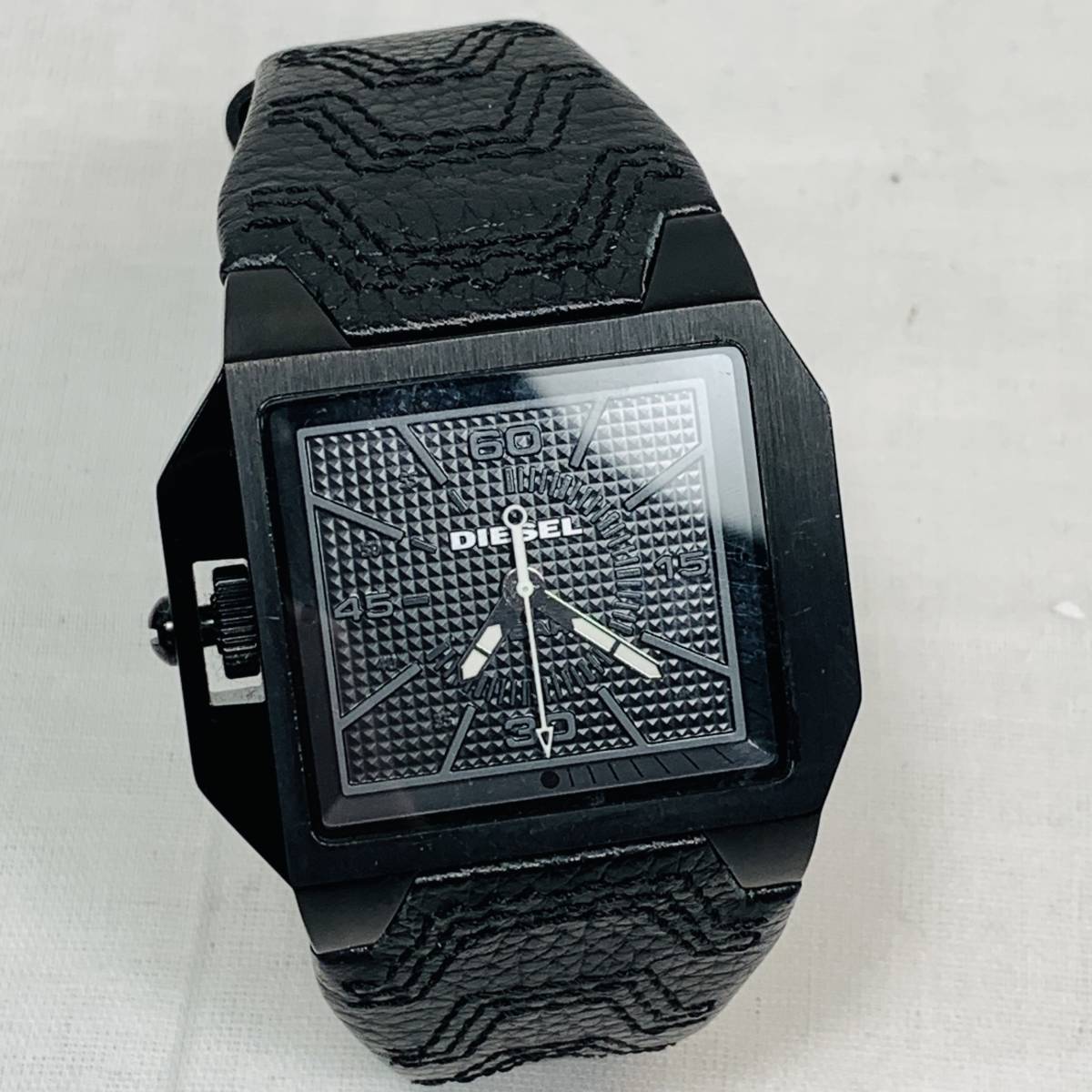 DIESEL ディーゼル 腕時計 DZ1265 クオーツ レザーベルト Black メンズ USED品 1円スタート_画像1