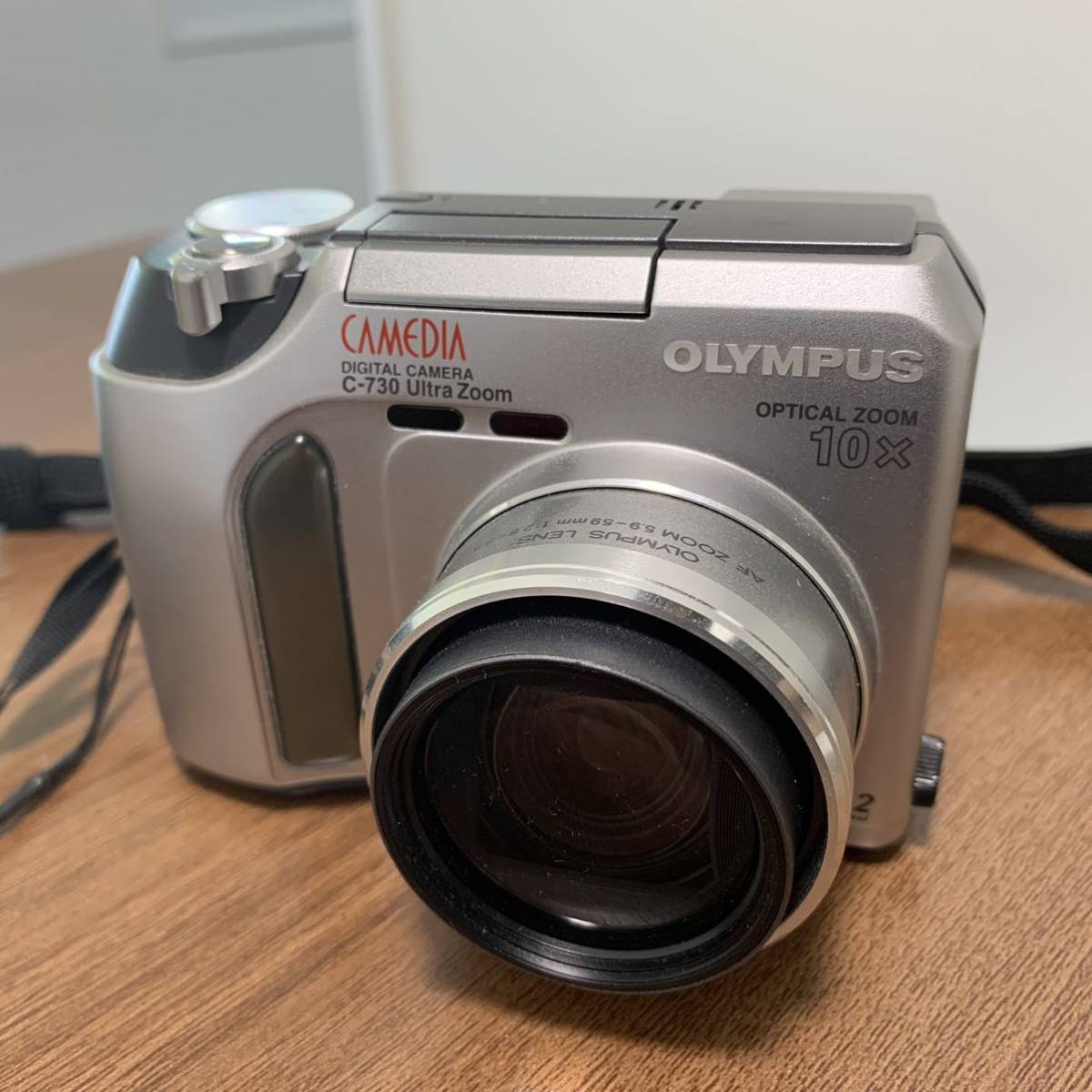 OLYMPUS オリンパス CAMEDIA C-730 Ultra Zoom コンパクトデジタルカメラ コンデジ ジャンク_画像1