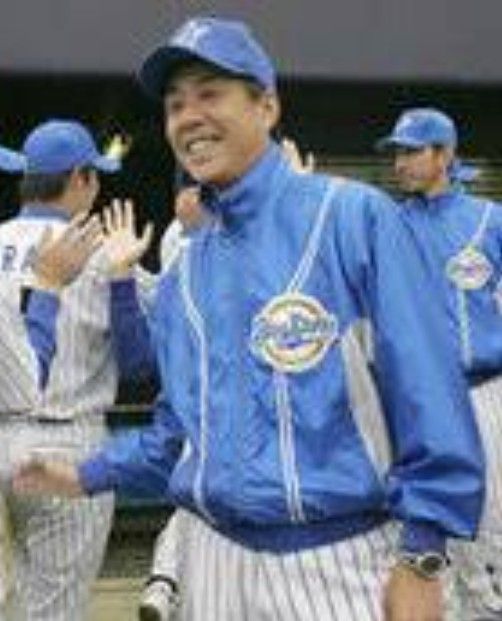 支給品 NPBマーク】横浜 ベイスターズ 辻 グランドコート サン 支給品 NPBマーク】横浜 ベイスターズ 辻 グランドコート サン