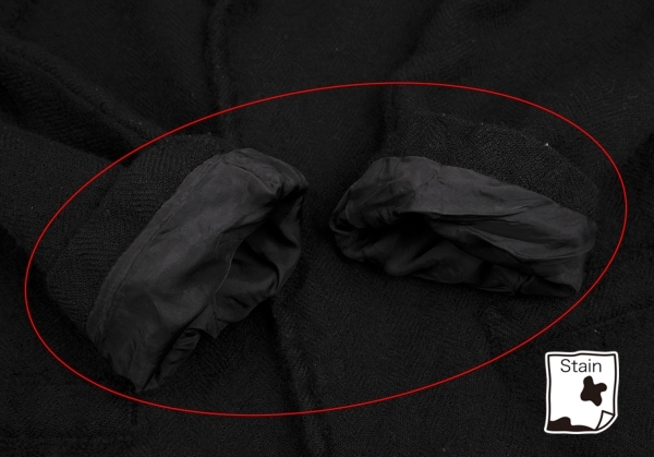 ワイズY's ウール縮絨ヘリンボーン織りテーラードジャケット 黒4_袖裏地に汚れがあります。