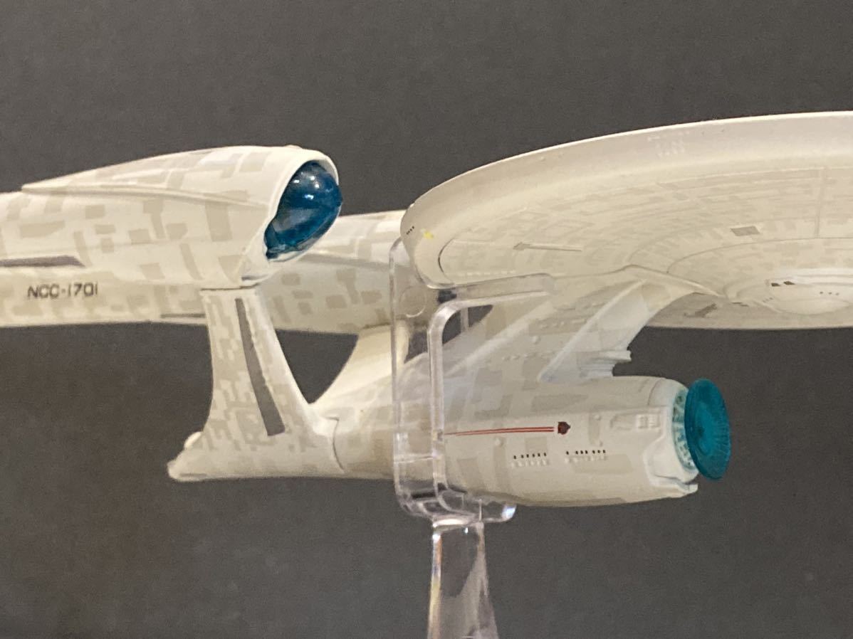 中古 難あり U.S.S. ENTERPRISE (2009 MOVIE) STAR TREK スタートレック　エンタープライズ　スケールモデル　フィギュア_画像3