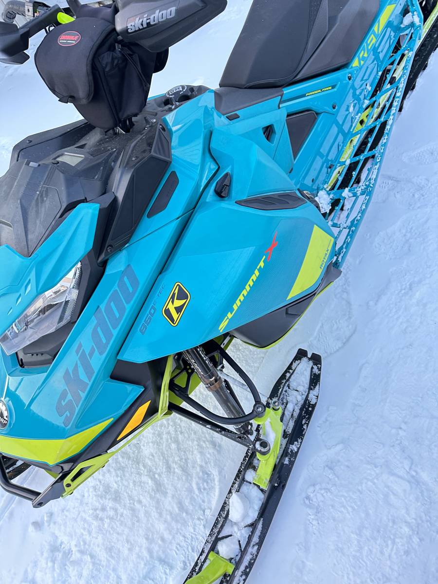 [ очень красивый товар ] переговоры о скидке возможность действующий снегоход skidoo 175 SUMMIT X особый цвет 2020 год система Sapporo окраина доставка возможность 