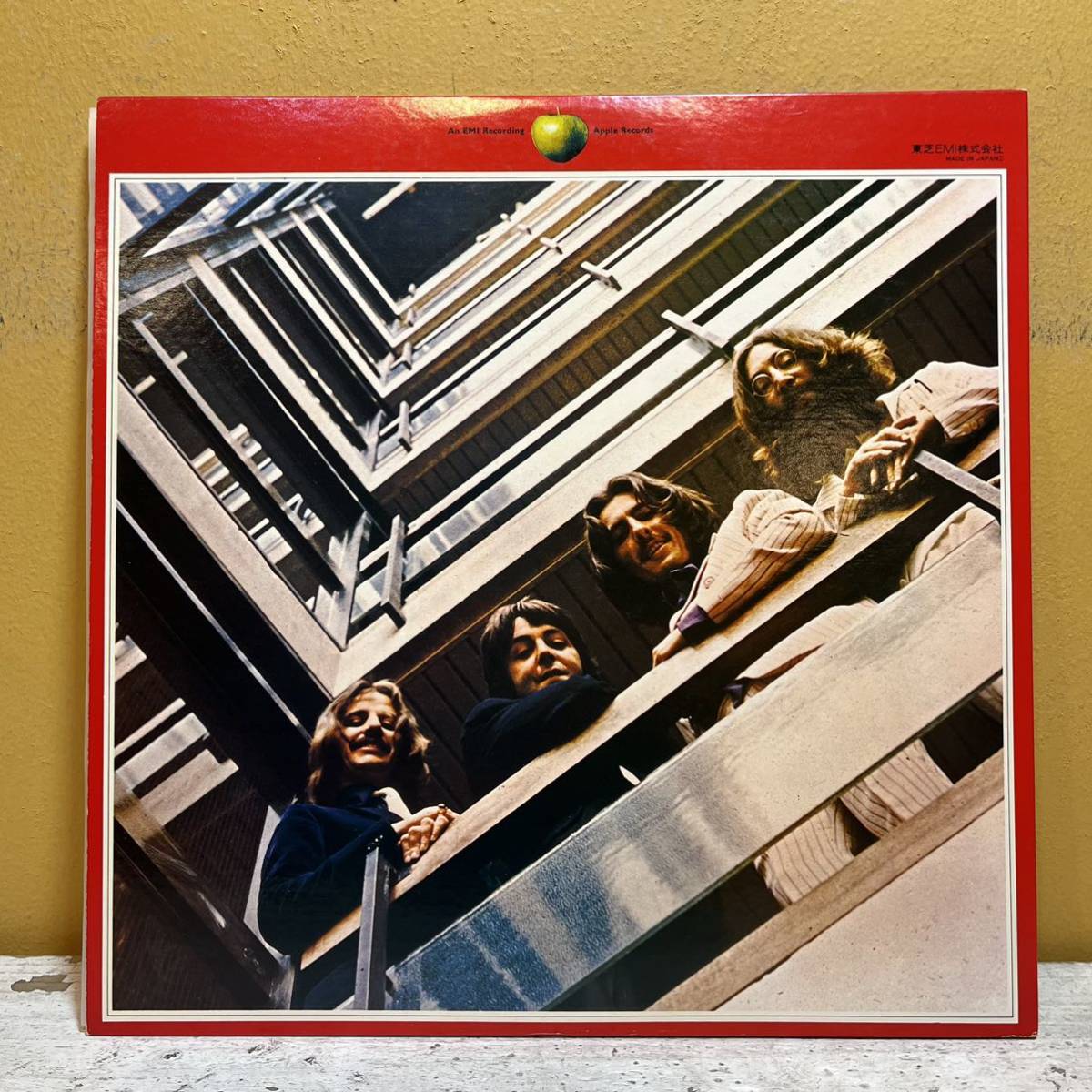 LP 帯付き ザ・ビートルズ The Beatles 1962-1966 ポスター付き EAS-77003~4_画像2