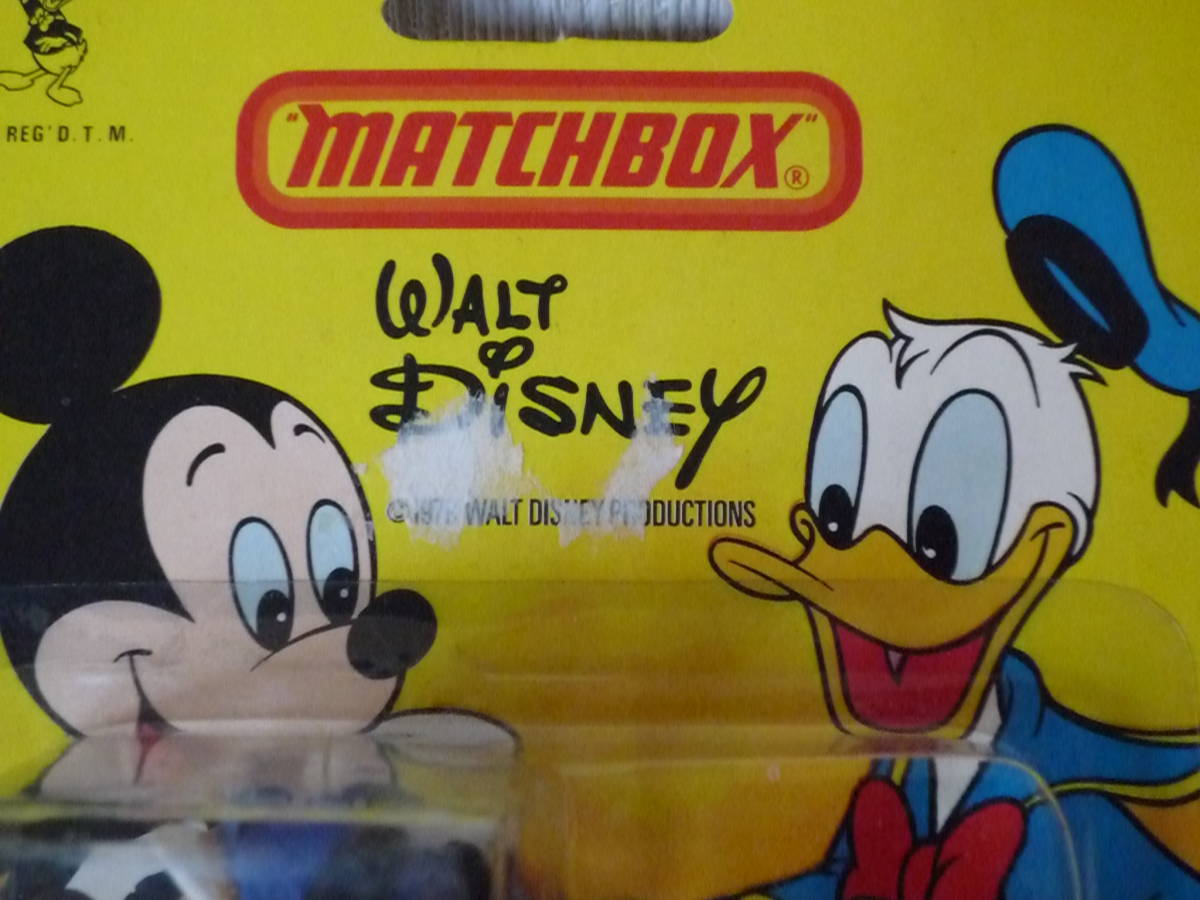 MATCHBOX　ディズニー　ミッキーマウス（消防車）マッチボックス　WALT Disney_シール跡があります。
