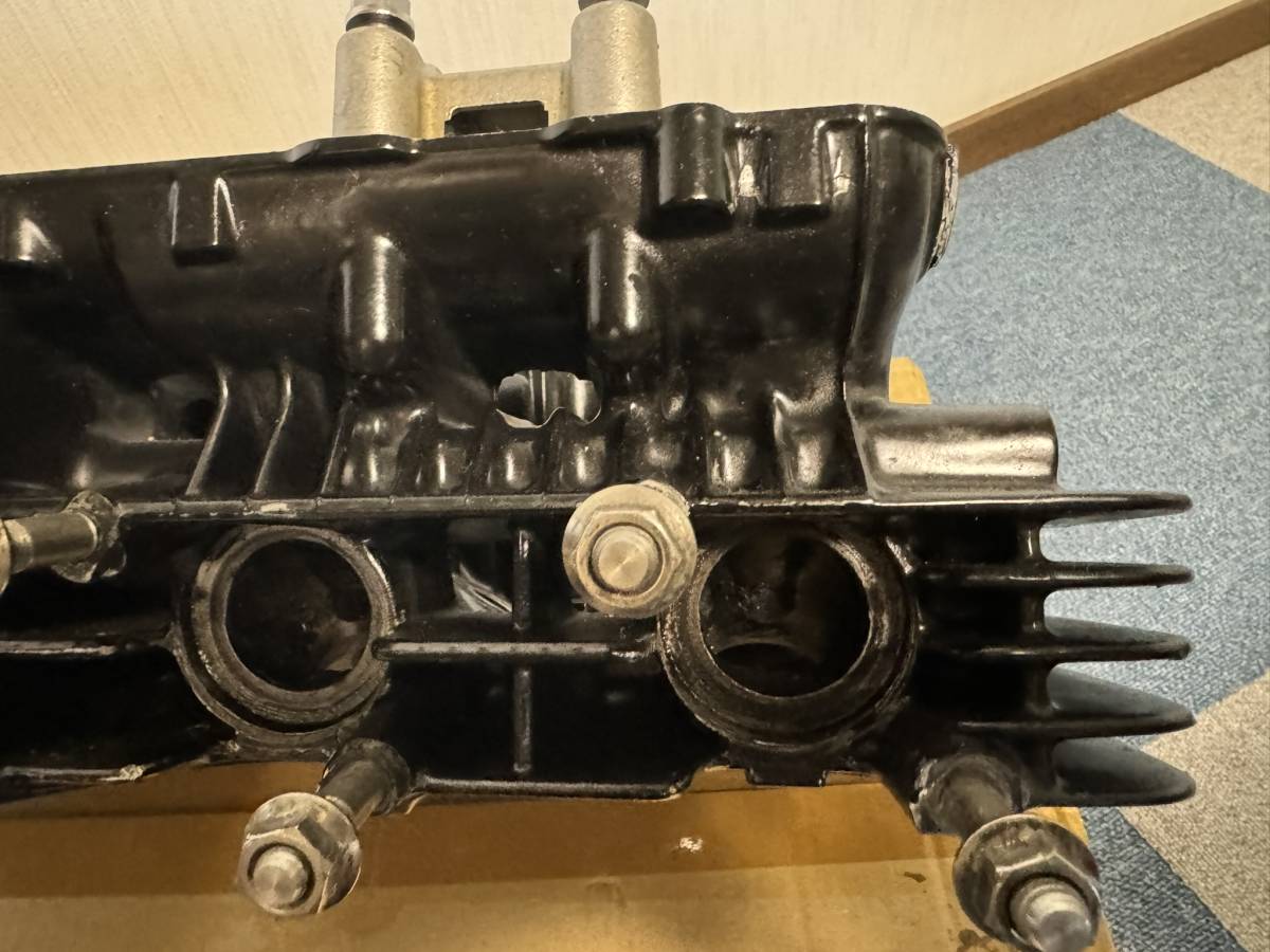 KAWASAKI Z系 Z用 Z1R Z1-R純正シリンダーヘッド 送料込み の KAWASAKI Z系 Z用 Z1R Z1-R純正シリンダーヘッド 送料込み の