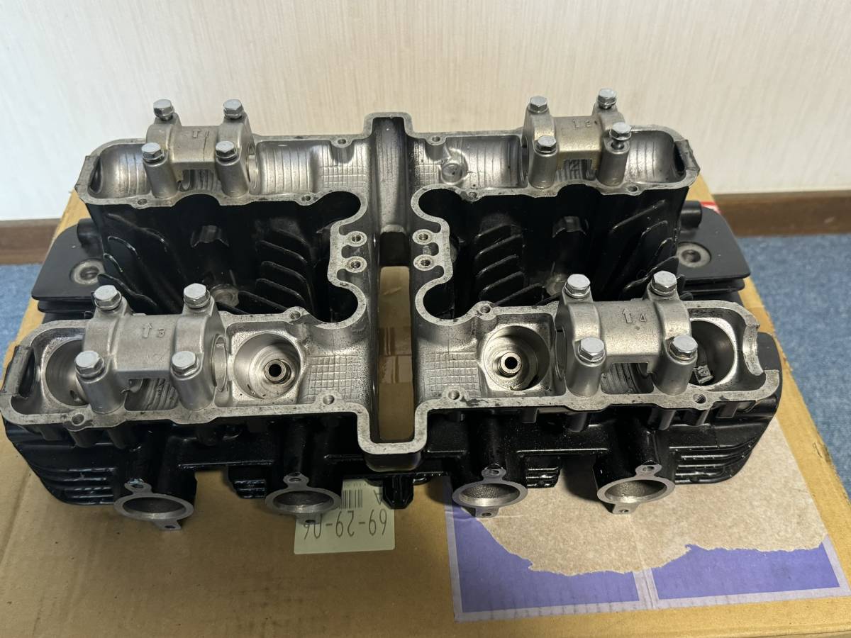 KAWASAKI Z系 Z用 Z1R Z1-R純正シリンダーヘッド 送料込み の KAWASAKI Z系 Z用 Z1R Z1-R純正シリンダーヘッド 送料込み の