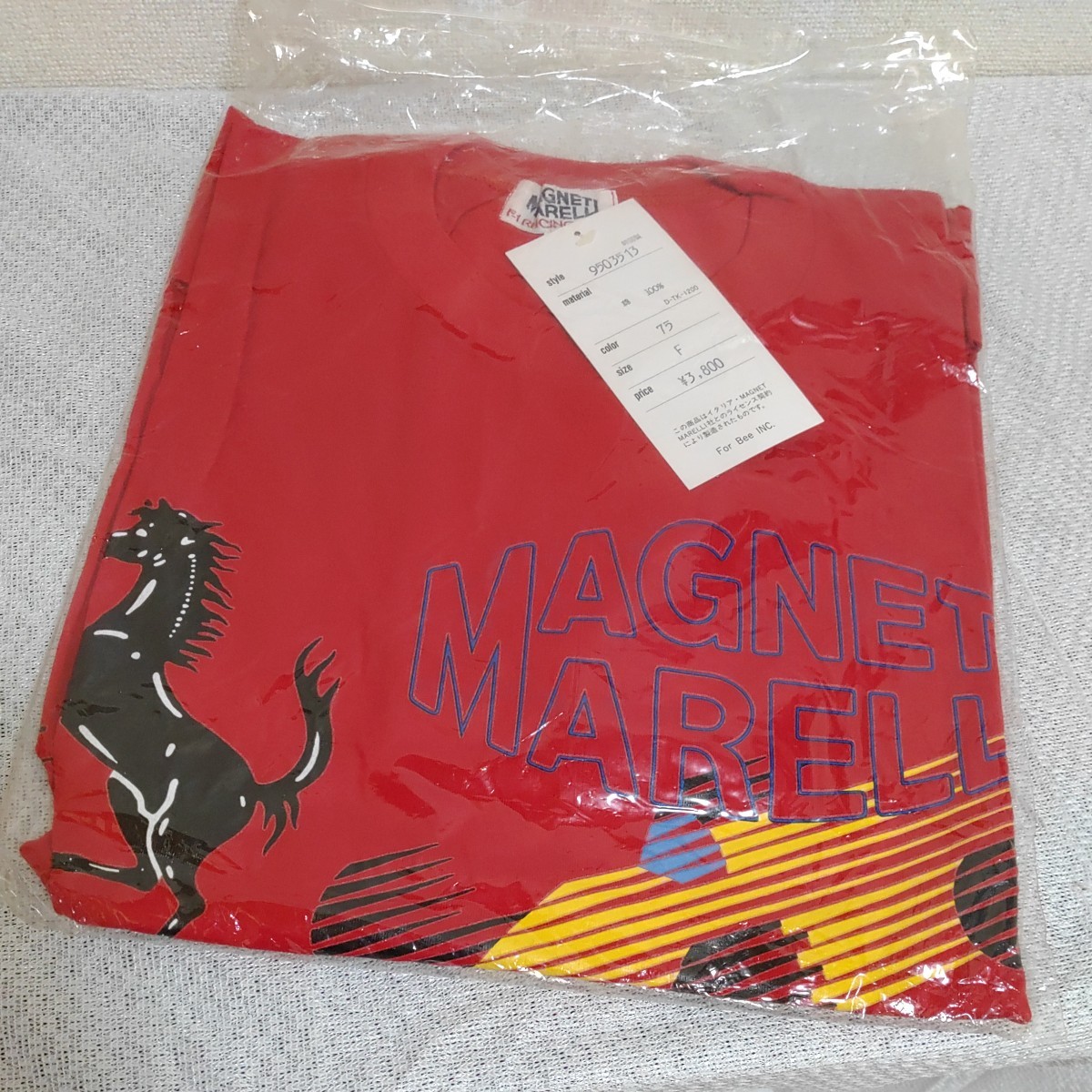 【タグ付き】Tシャツ ferrari フェラーリ ライセンス契約品 ロゴ 馬 大柄 赤 tシャツ  タグ付き 未使用 0123-B5-SA8の画像1