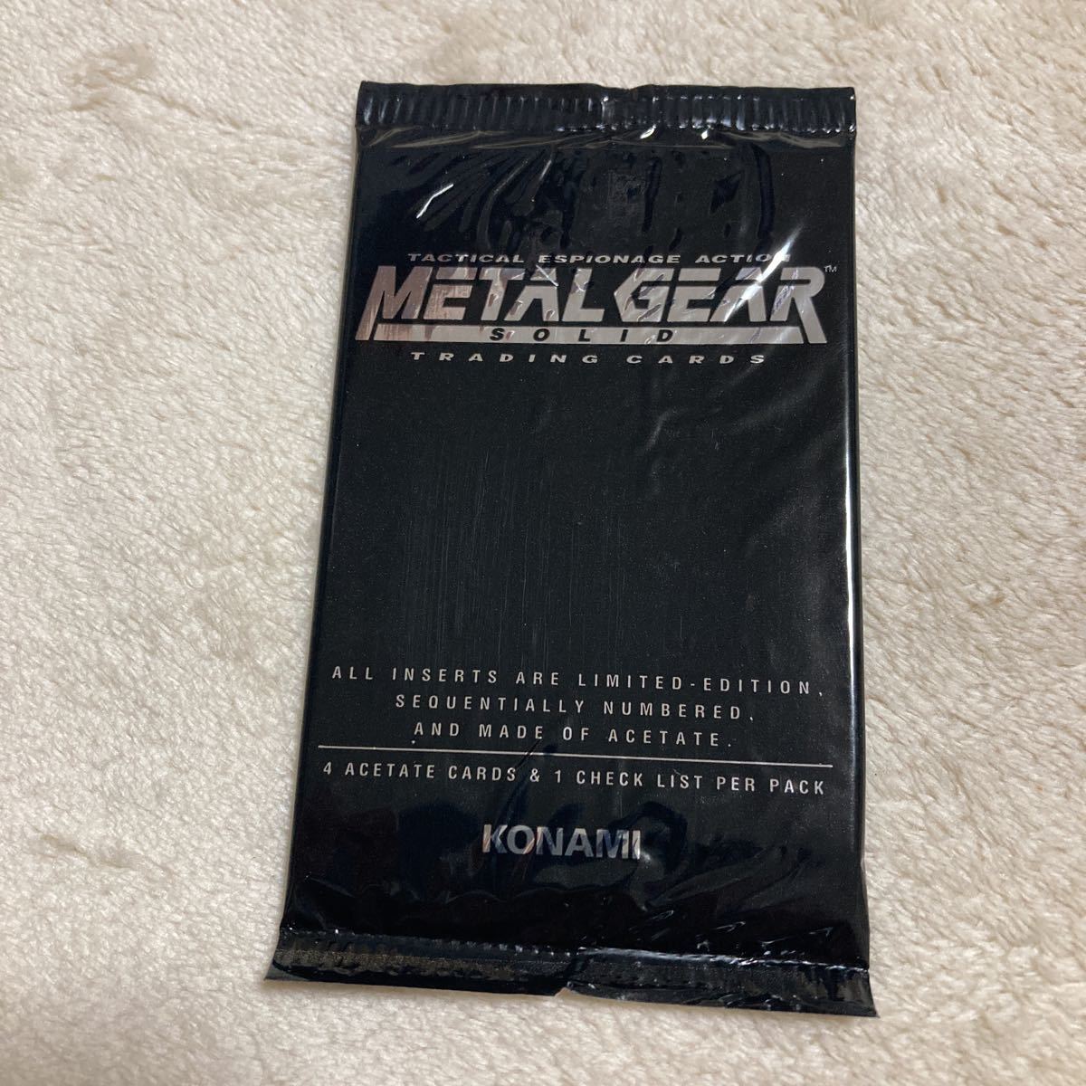 メタルギアソリッド【未開封】1pack コナミ KONAMI METAL GEAR SOLID トレカ　トレーディングカード　E_画像1