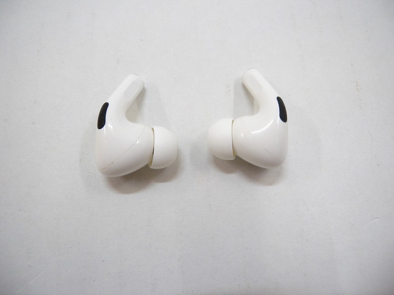 C4917★Apple AirPodsPro MWP22J/A イヤホン ※「探す」アプリ紐付け未解除 現状渡し【ジャンク】_画像3