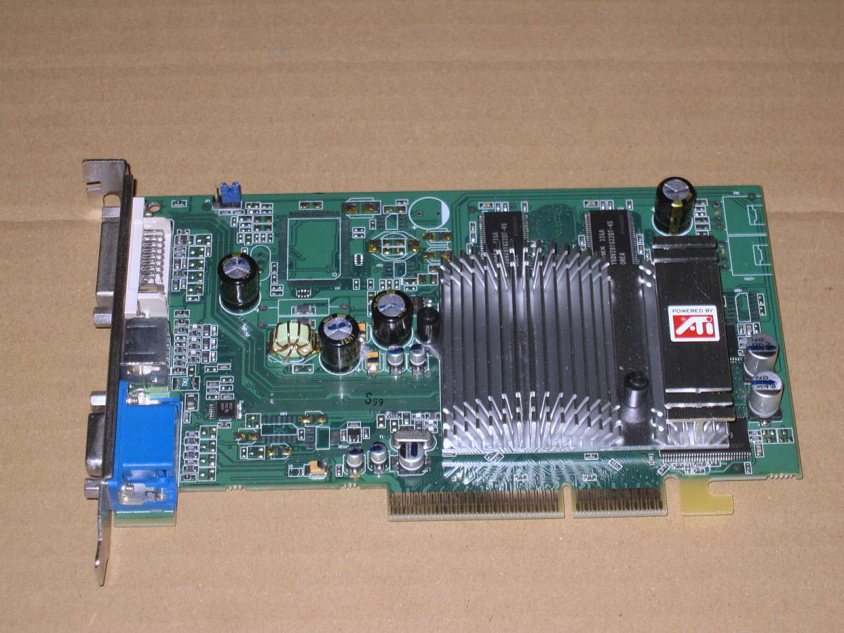 AGP ファンレス Radeon 9600 128MB VGA DVI 06001231TAN_画像2