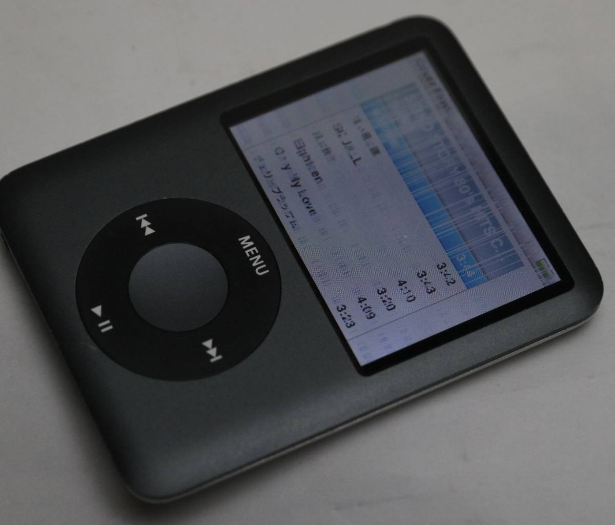 iPod付■KENWOOD U929 MP3/WMA/AAC/WAV CD/USBデッキ EQ/スペアナ 松田聖子 中古_画像8