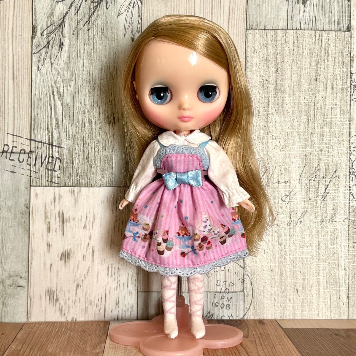 ミディブライス アリシア・カップケーキ 中古本体(お洋服付き ミディブライス アリシア・カップケーキ 中古本体(お洋服付き