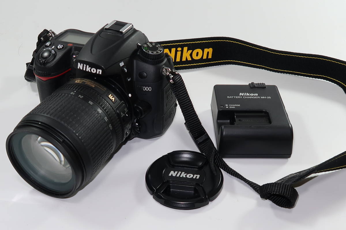 Nikon　ニコン D7000 レンズセット AF-S NIKKOR 18-105mm 1:3.5-5.6G　ED　ジャンク_画像1