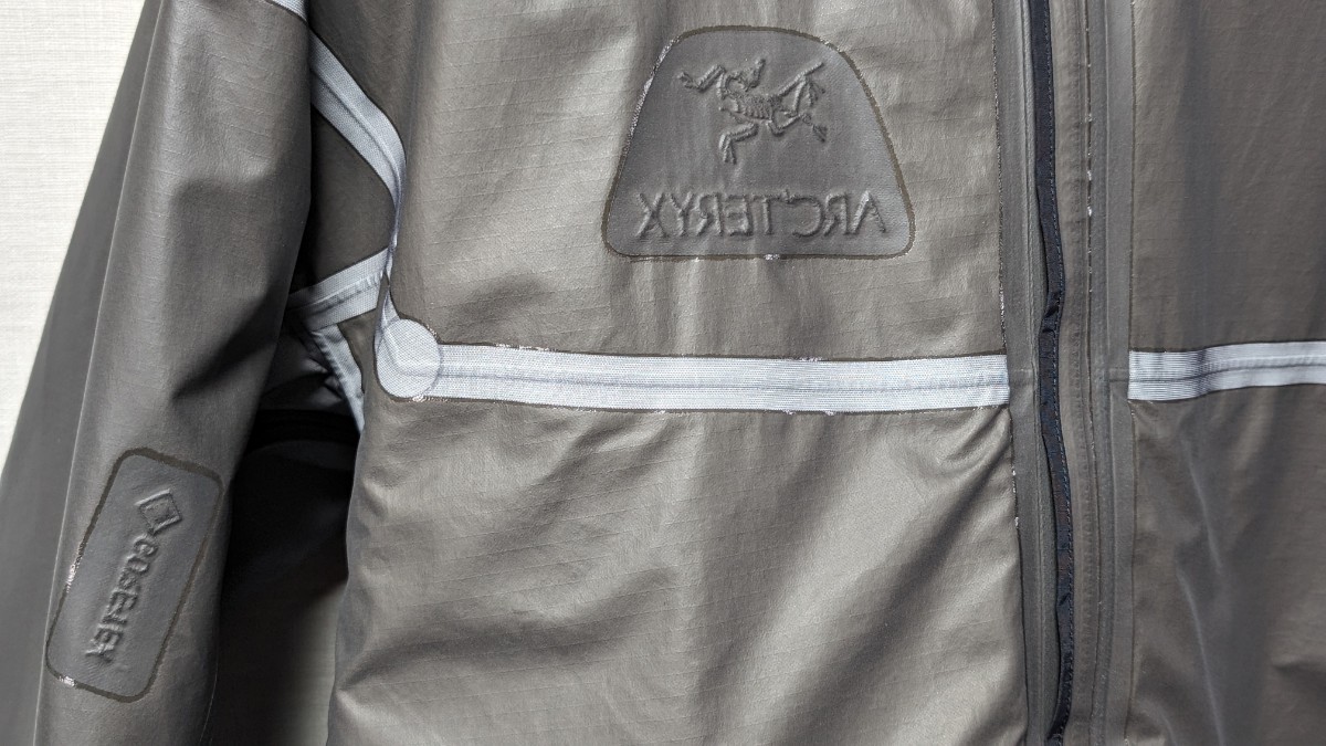 【送料無料】【美品】ARC’TERYX Beta SL Hybrid Jacket Men's Black Lサイズ GORE-TEX アークテリクス_画像7