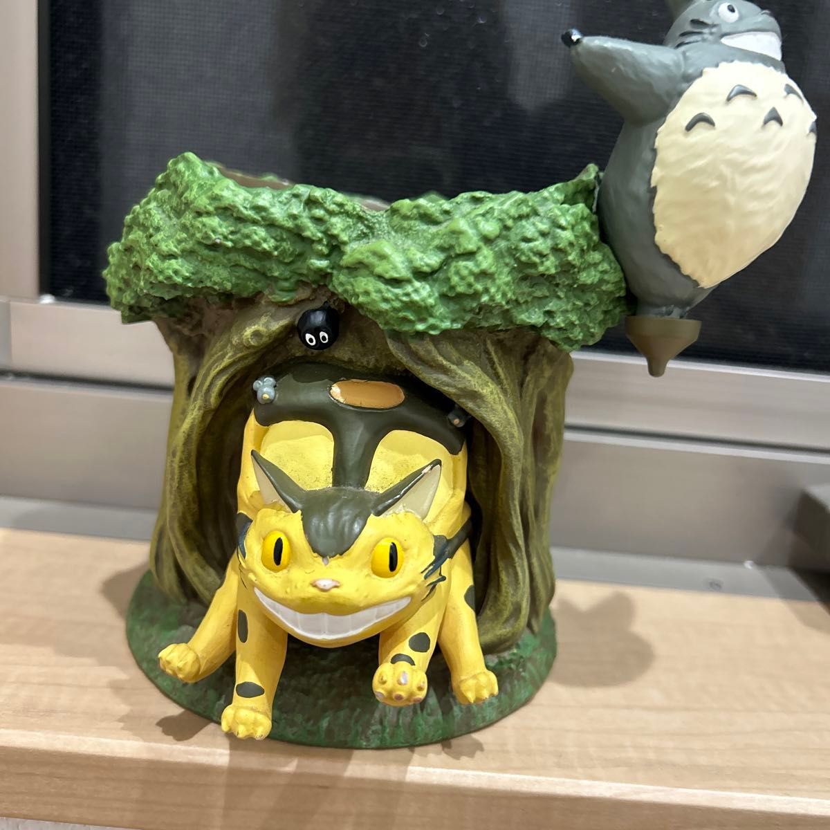 廃盤 トトロ ネコバス プランター ジブリ 小物入れ 置物 廃盤 トトロ ネコバス プランター ジブリ 小物入れ 置物