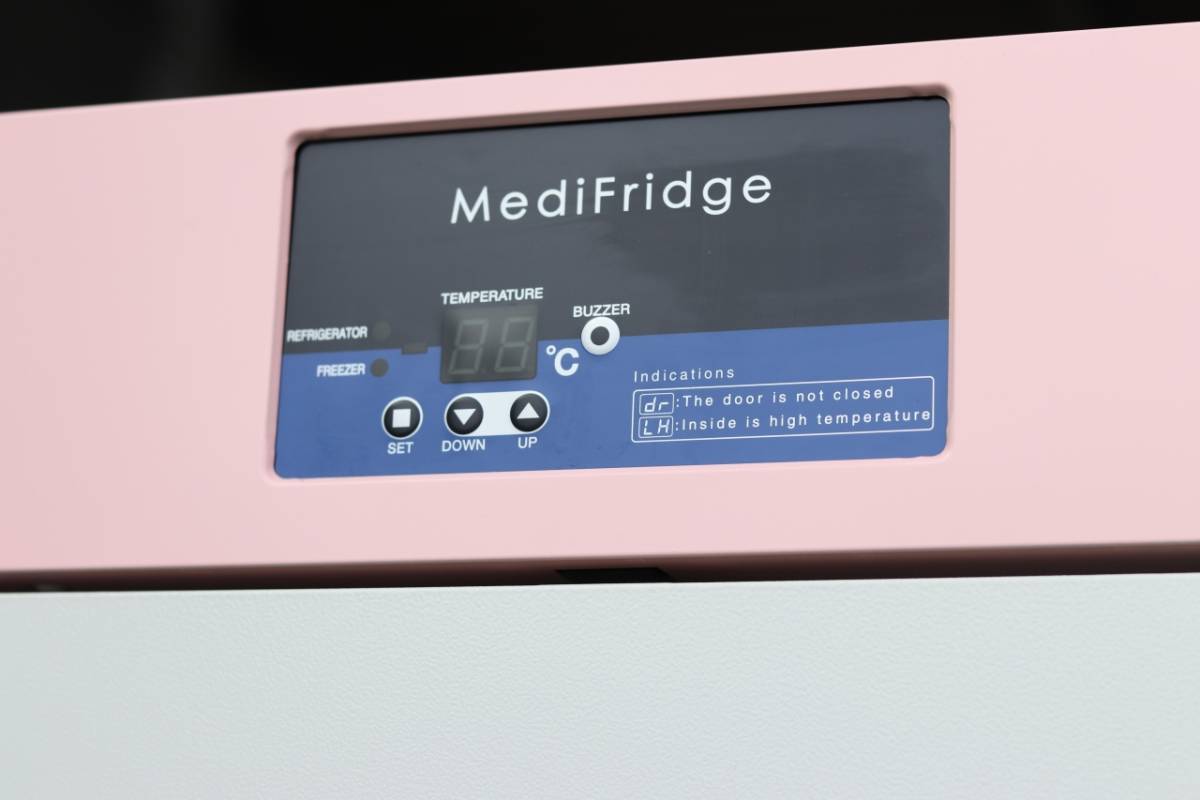 フクシマ 薬用冷凍冷蔵庫 FMS-F154GS-P 業務用 店舗用品 厨房 フクシマ 薬用冷凍冷蔵庫 FMS-F154GS-P 業務用 店舗用品 厨房
