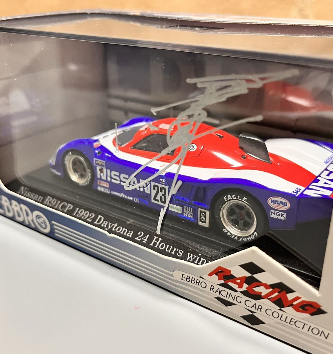 星野 一義 直筆サイン入り エブロ 1/43 NISSAN R91CP 1992 Daytona 24 Hours Winner ニッサン R91CP デイトナ 24時間耐久 優勝 #23_画像3