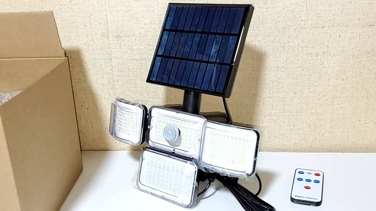 ☆センサーライト ソーラーライト 屋外　防水 分離型 リモコン付き _画像3