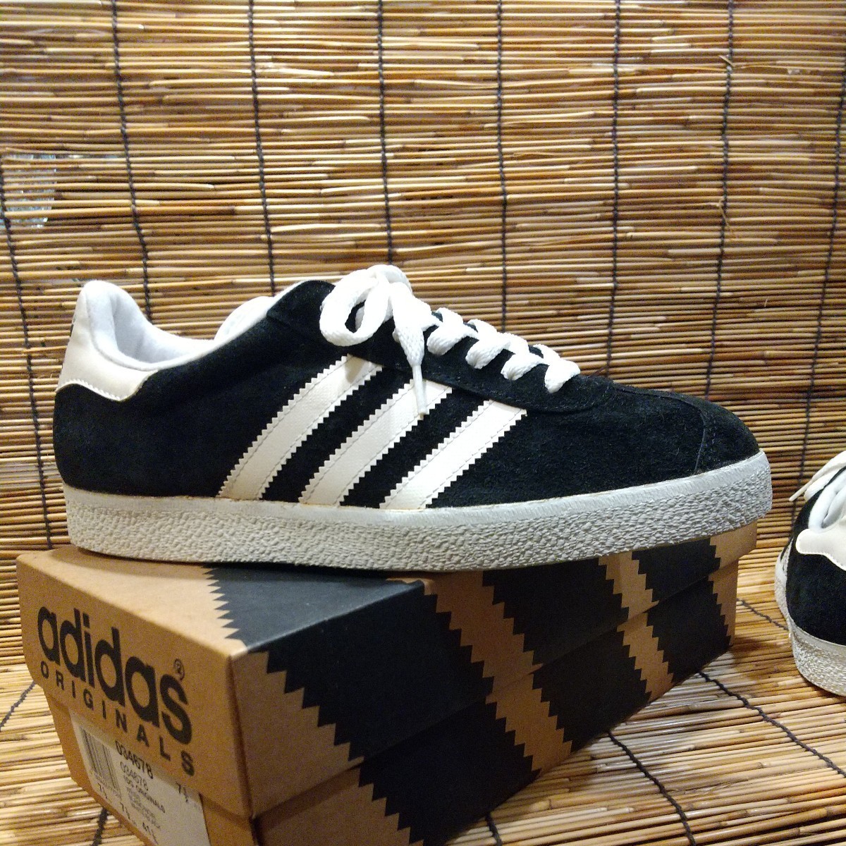 adidas ORIGINALS GAZELLE 90s Deadstock 26.0 BL/WH アディダス オリジナルス ガッツレー 90年代デッドストック未使用品 元箱付き_画像5