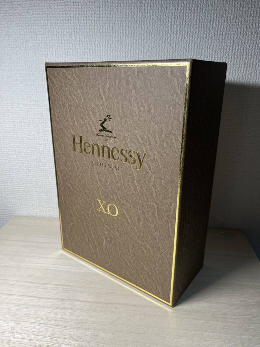 ② Hennessy ゴールドキャップ ヘネシー X.O Cognac 700ml コニャック 箱入り OLD 40% 金キャップ _画像10