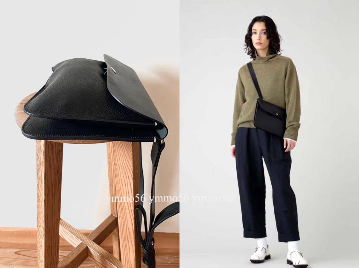 極美品 2023 MARGARET HOWELL マーガレットハウエル 本革 極美品 2023 MARGARET HOWELL マーガレットハウエル 本革