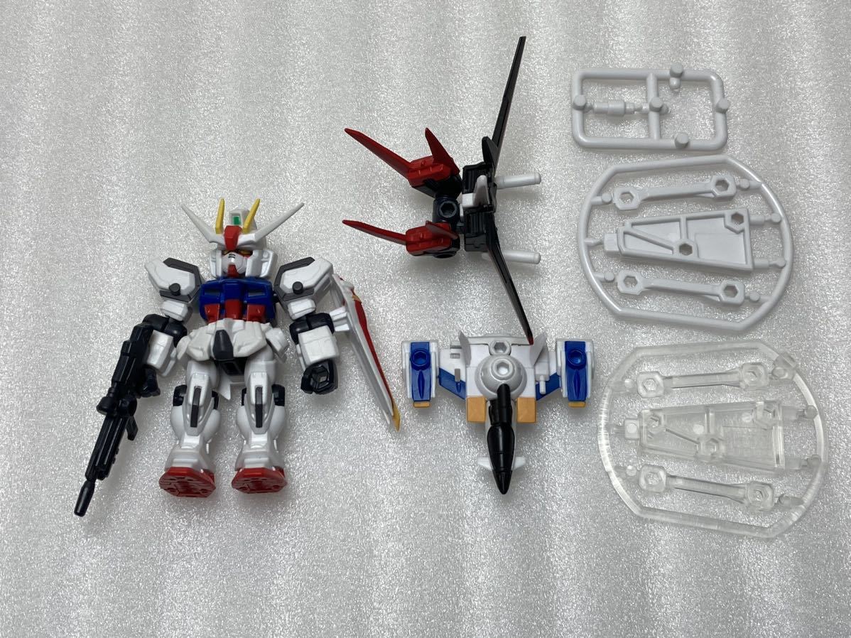 即決 モビルスーツアンサンブル ストライクガンダム スカイグラスパー 2種 エールストライク 中古品 MOBILE SUIT ENSEMBLE 10 希少 絶版_画像1