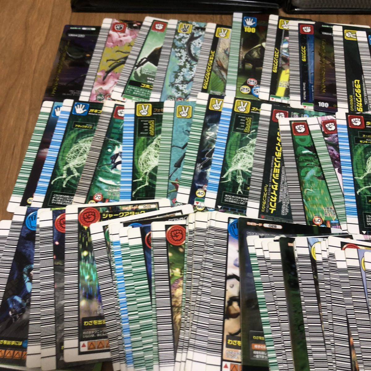 甲虫王者ムシキング ムシキングカード まとめ売り ファイル付き 甲虫王者ムシキング ムシキングカード まとめ売り ファイル付き