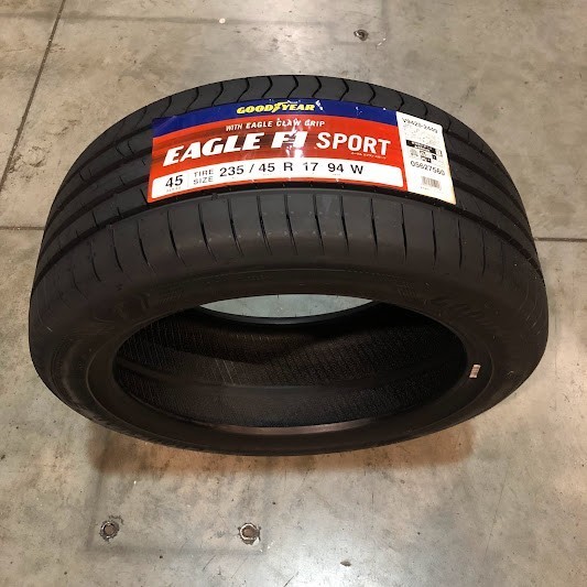 収納袋付 送料別 新品 4本セット (MP0261.8) 235/45R17 94W GOODYEAR EAGLE F1 SPORT FP 2020年以降製造 屋内保管 235/45/17 夏タイヤ_画像1