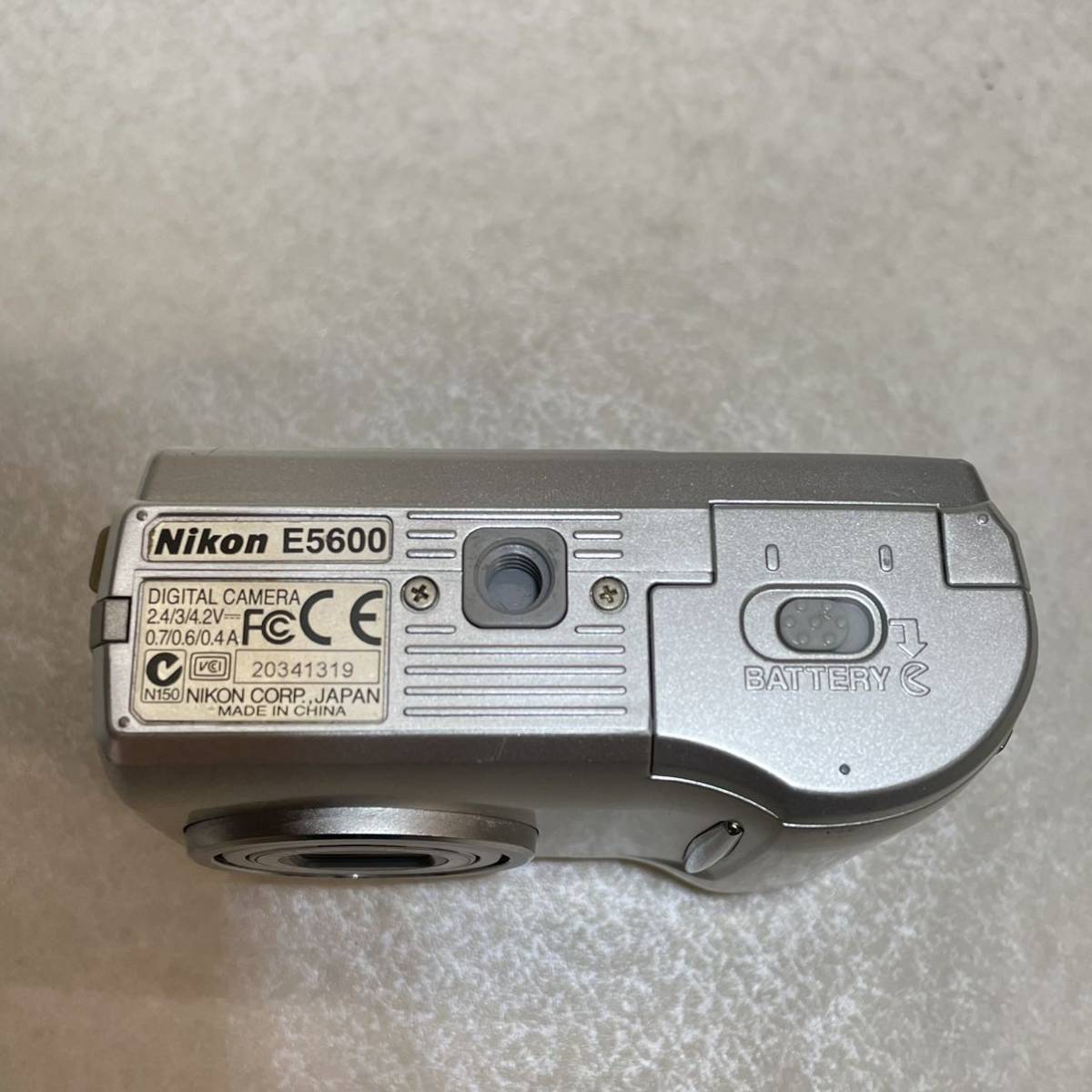 W5-2）Nikon ニコン COOLPIX 5600 コンパクトデジタルカメラ 通電確認済み（122）_画像7