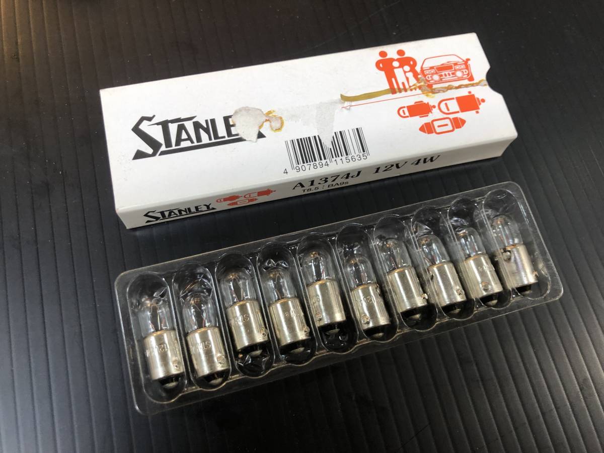 【未使用保管品】スタンレー 自動車電球【A1374J】12V 4W 10個セット_画像1