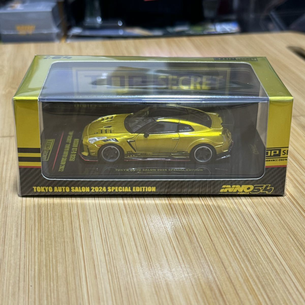 Inno 1/64 トップシークレット GT-R R35 ゴールド 東京 オートサロン 2024 Top Secret Tokyo Auto Salon_画像1