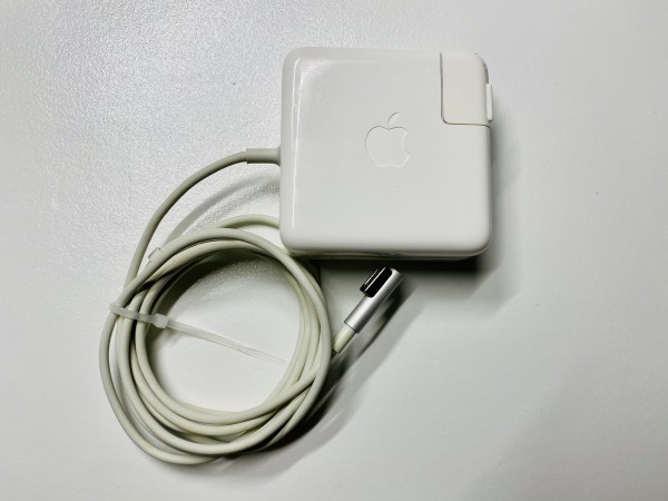 MacBook Pro充電器 85W Magsafe1⑥_画像1