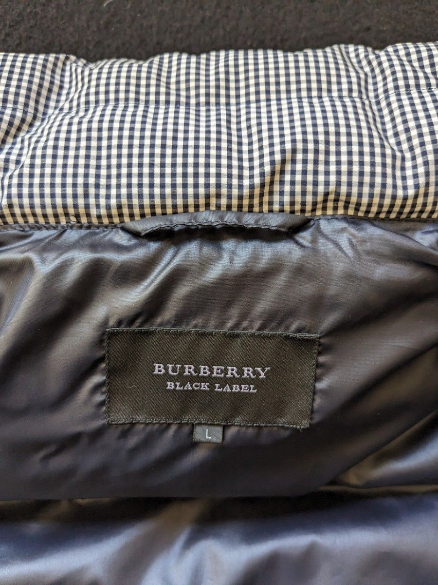 バーバリーブラックレーベル　チェック柄　ダウンジャケット　ダウンベスト　Lサイズ 3Way 黒色　白色　BURBERRY