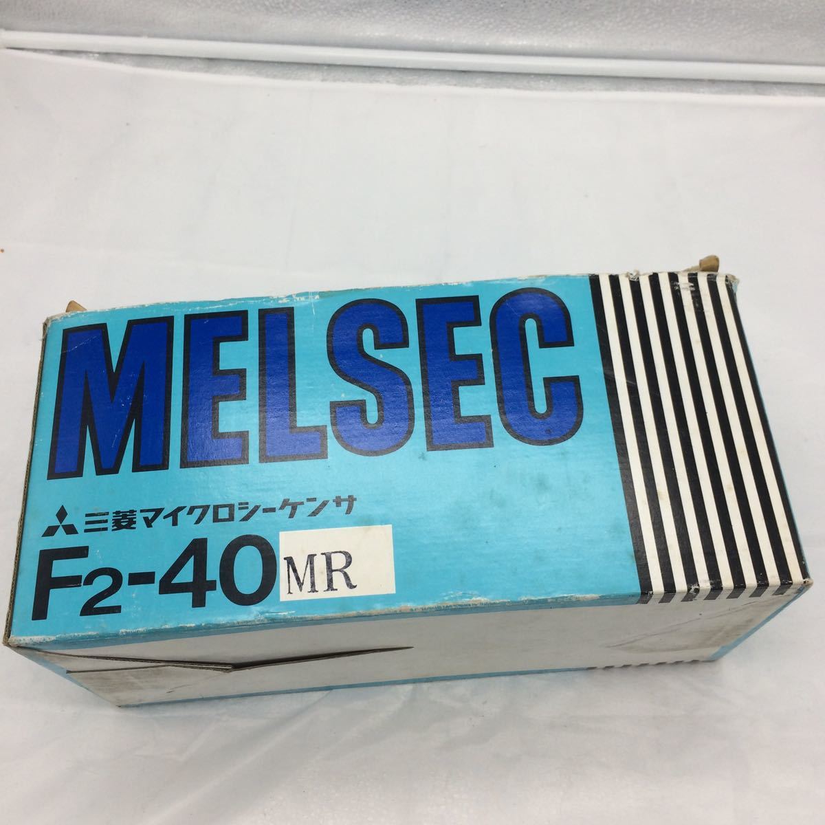 Ｔ319　　MITSUBISHI MELSEC F2-40M 未使用保管_画像1