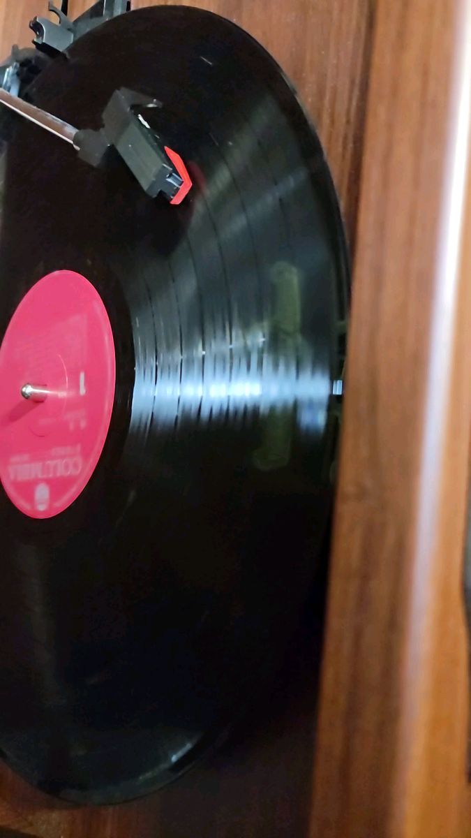レコード 石川さゆりBEST14 音質確認済 (津軽海峡・冬景色 能登半島 それに新曲 暖流) 帯付LP COLUMBIA