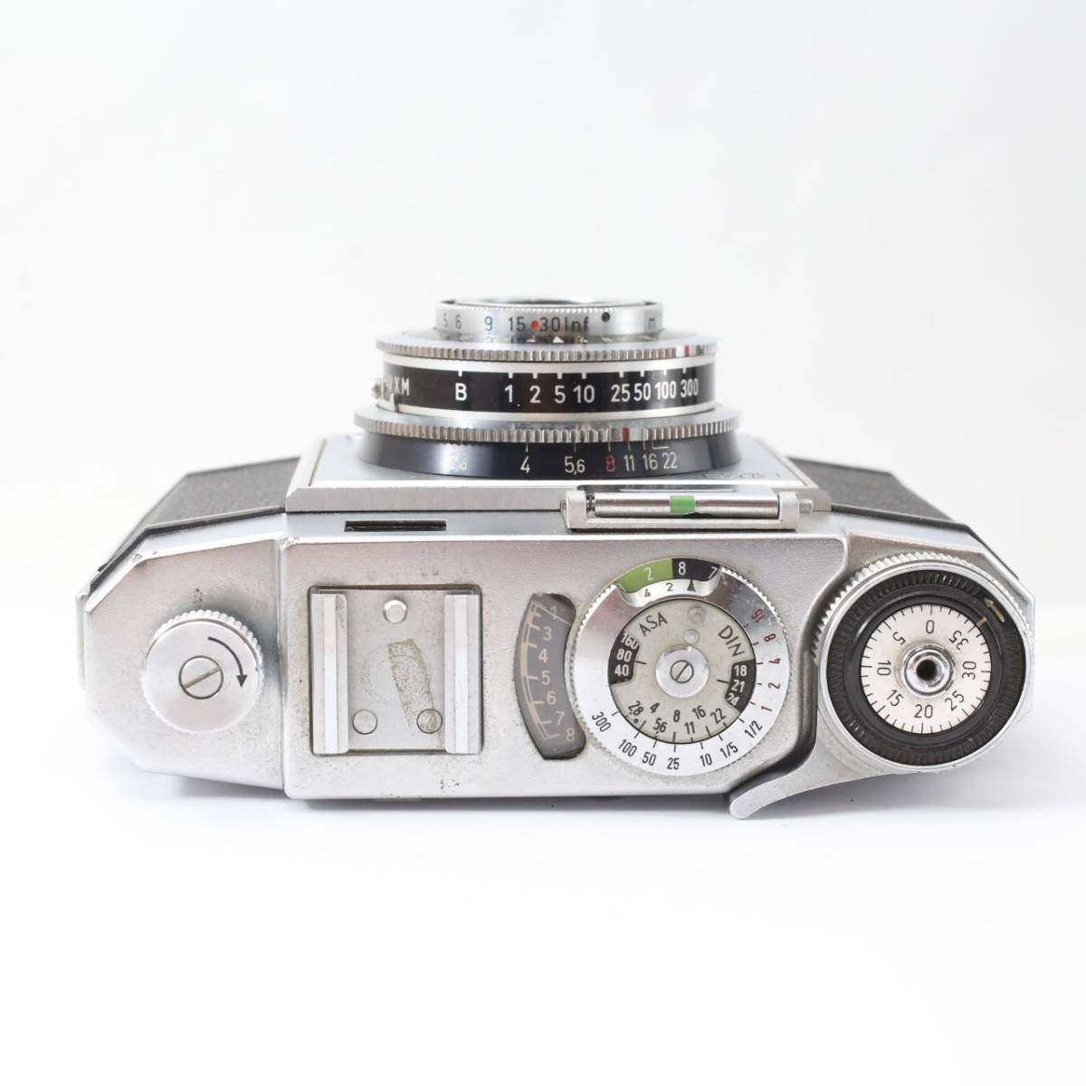 ZEISS IKON 45mm F2.8 film camera (S517)