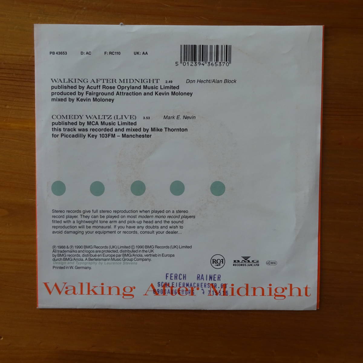 Fairground Attraction - Walking After Midnight* ドイツ盤 7inch アルバム未収録曲_画像2