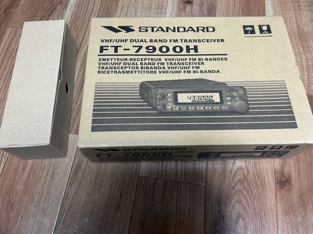 YAESU FT-7900H 144/430MHz ハイパワー中古_画像6