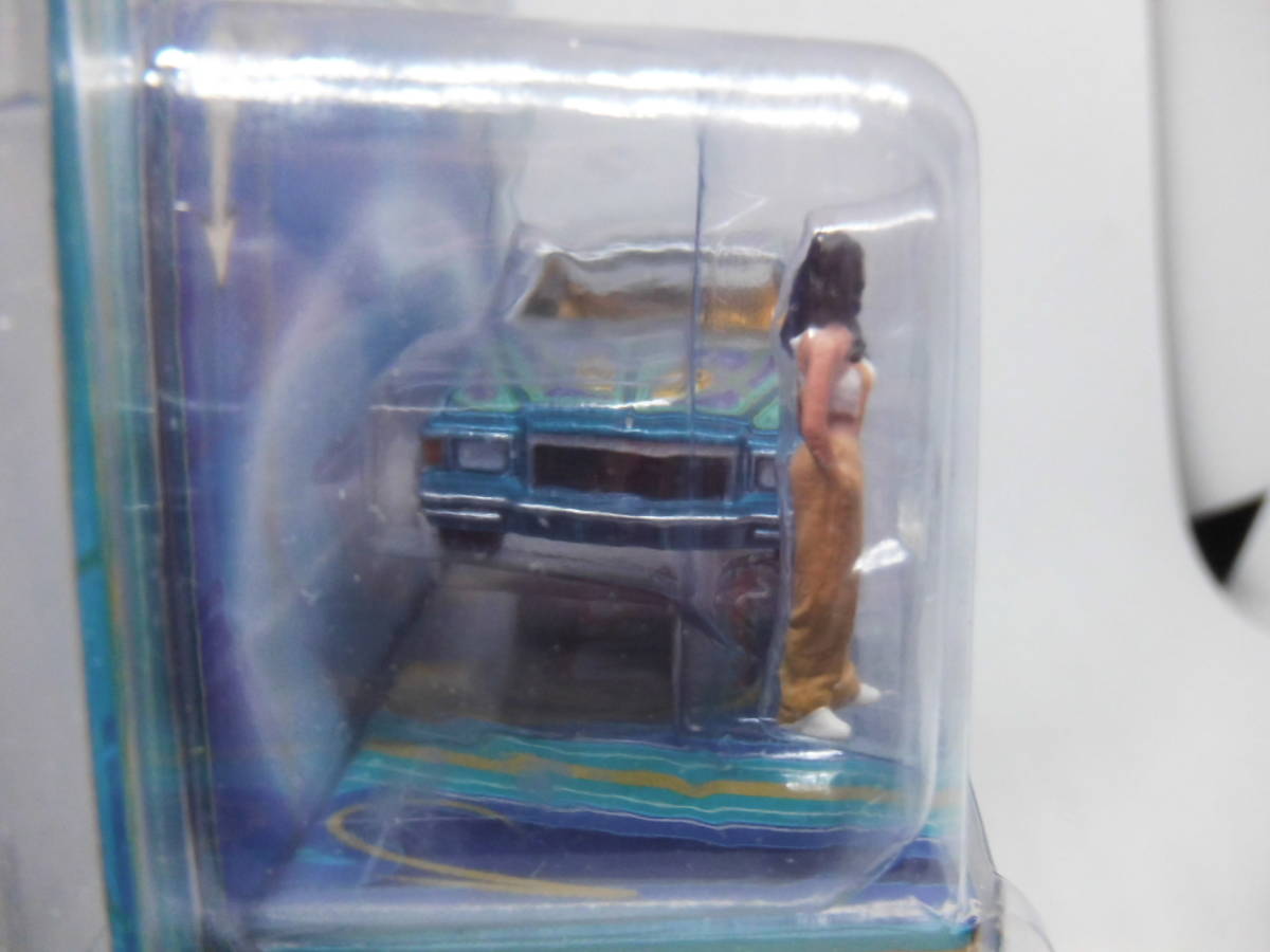 3600台限定 RACING CHAMPIONS MIJO EXCLUSIVES レーシングチャンピオン Mijo 1/64 1978 シボレー モンテカルロ with フィギュア Lowridersの画像7